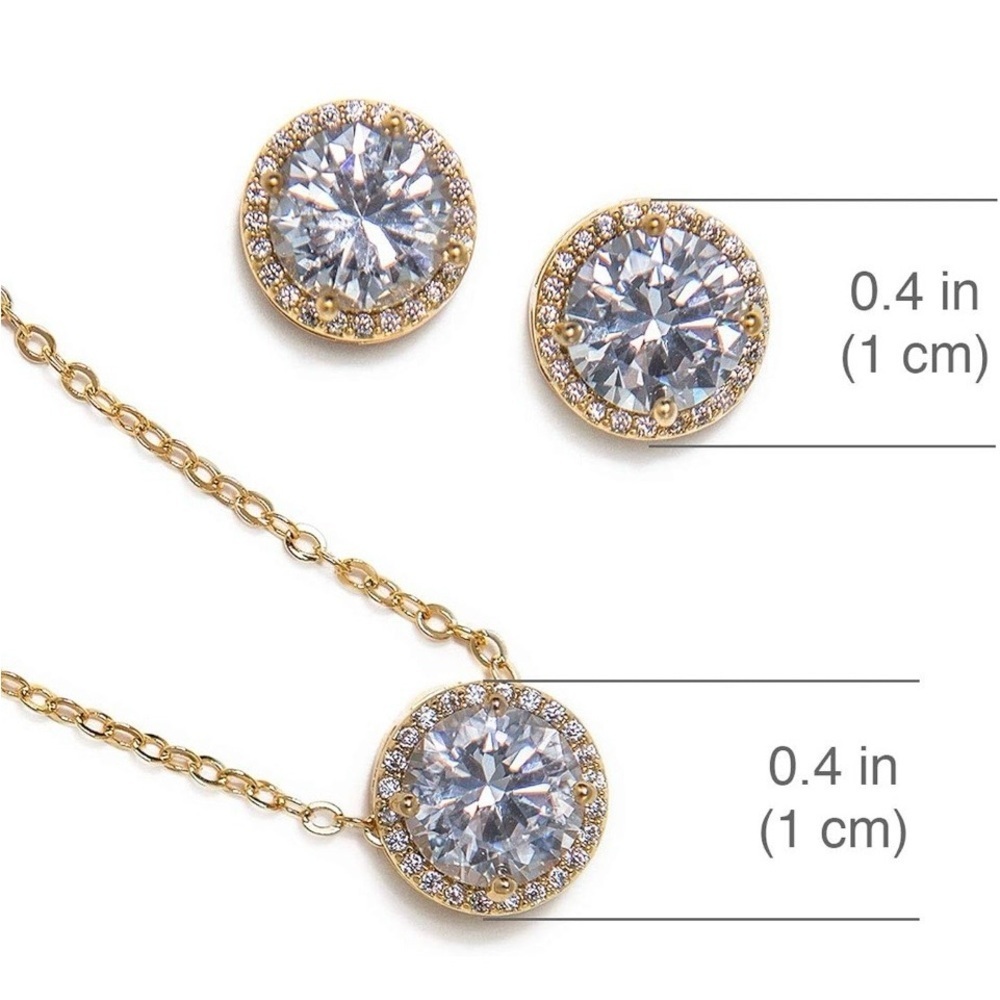 ⭐️A Absolute CZ Jewelry Set Gold Tone Necklace & Stud Earrings - Picture 7 of 8